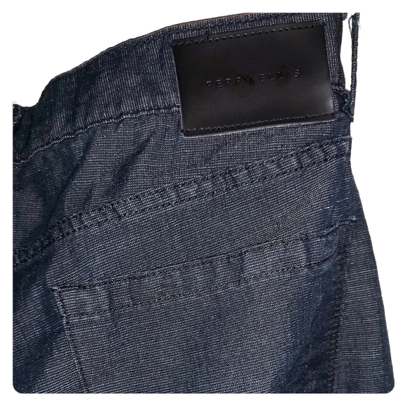 NEW Perry Ellis Slim fit MEN denim jeans 36X32 - Picture 1 of 10